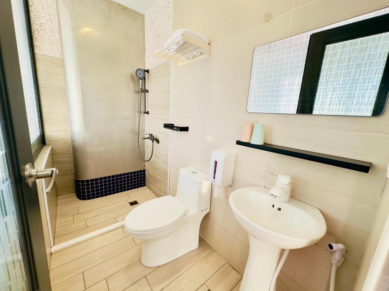 南灣陽光皮小妞 Pii Hostel Nanwan Exteriör bild
